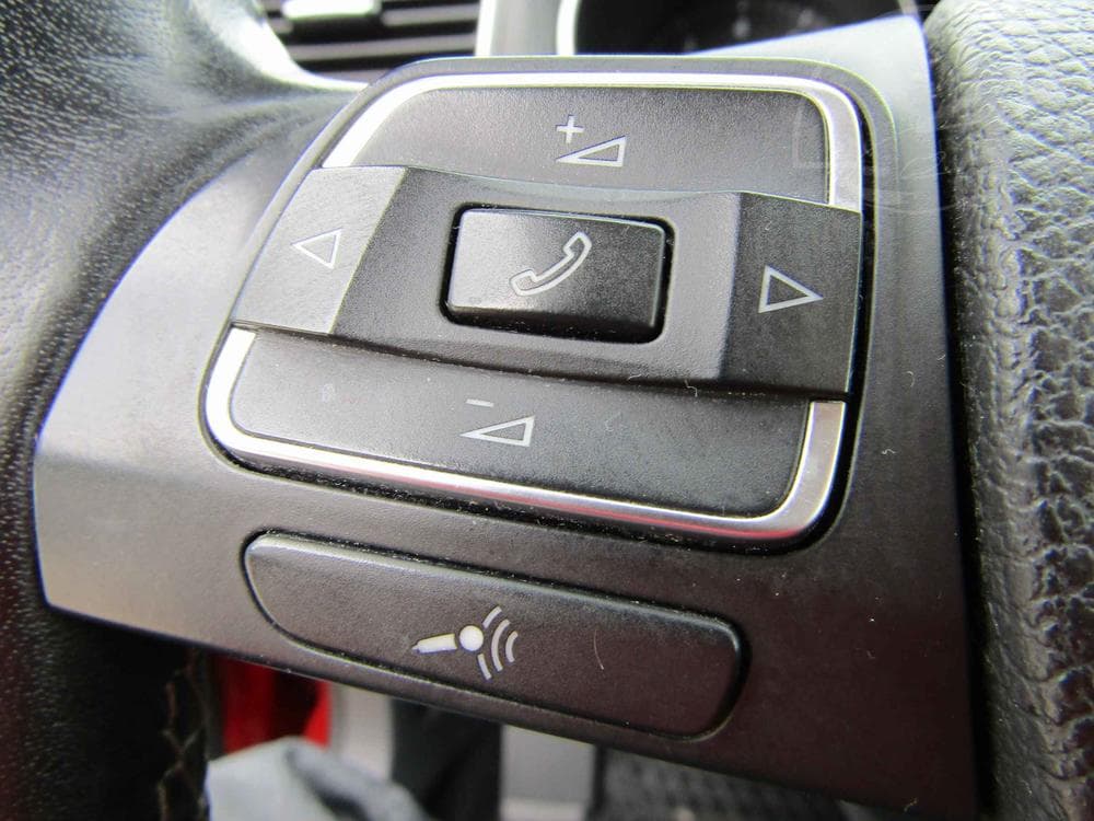 2011 Volkswagen GOLF - 15
