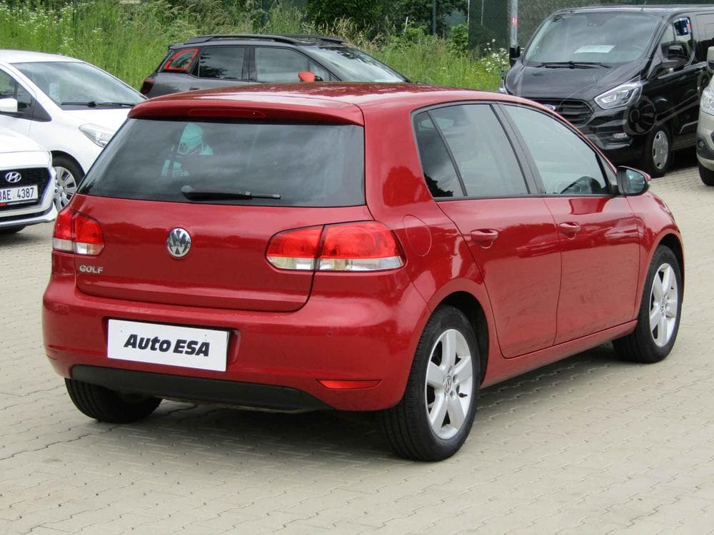 2011 Volkswagen GOLF - 4