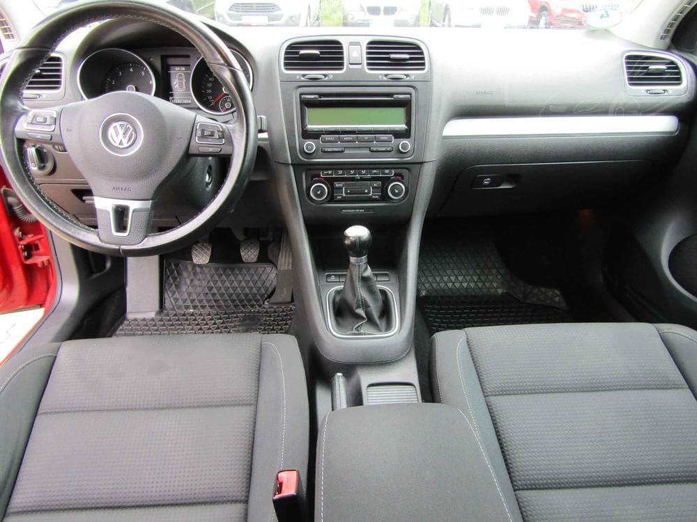 2011 Volkswagen GOLF - 8