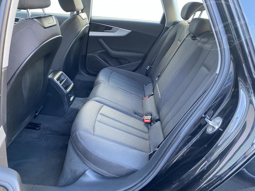 2018 Audi A4 - 37
