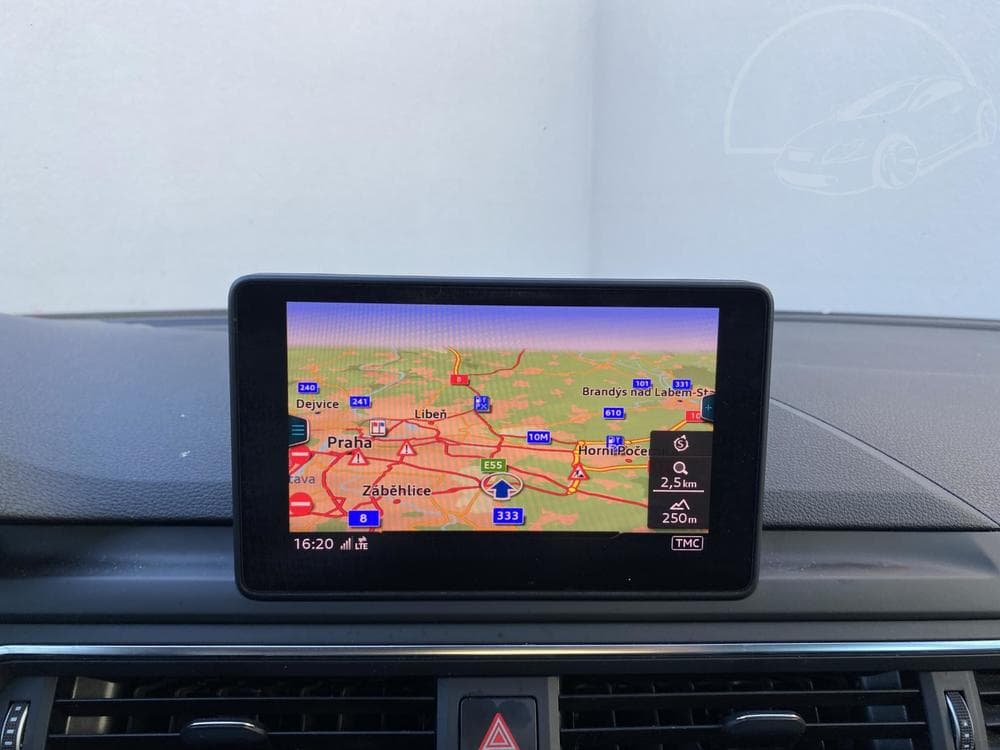 2018 Audi A4 - 69