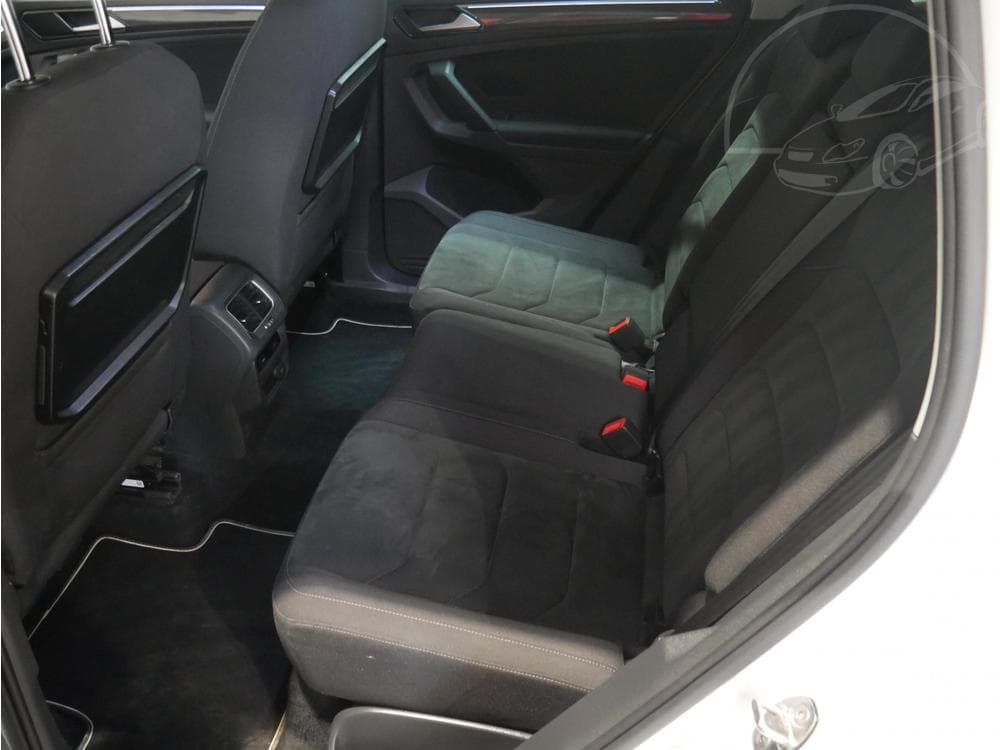 2017 Volkswagen TIGUAN - 19