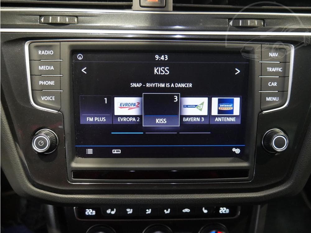 2017 Volkswagen TIGUAN - 27
