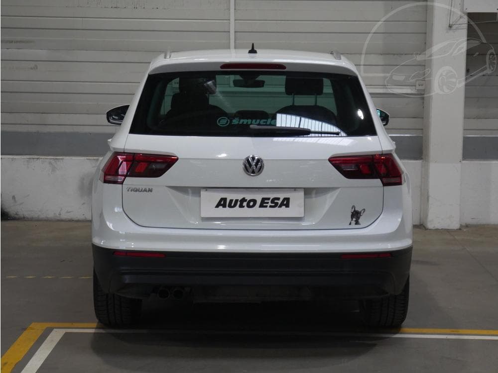 2017 Volkswagen TIGUAN - 9