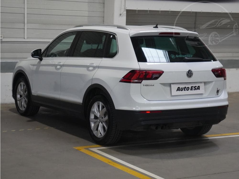 2017 Volkswagen TIGUAN - 11