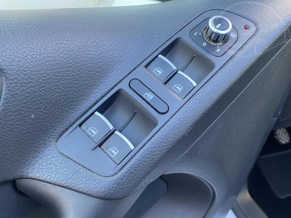 2014 Volkswagen Tiguan - 13