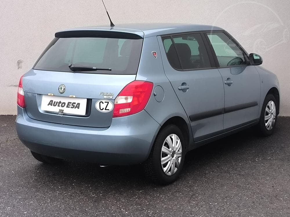2011 Škoda FABIA - 4