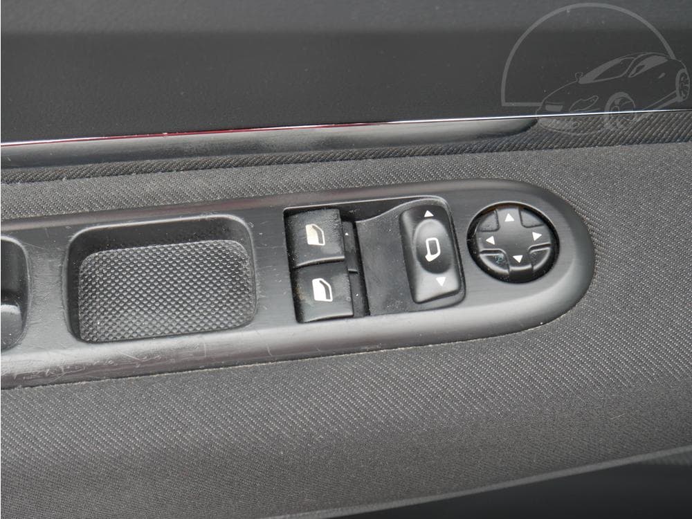 2011 Peugeot 3008 - 11