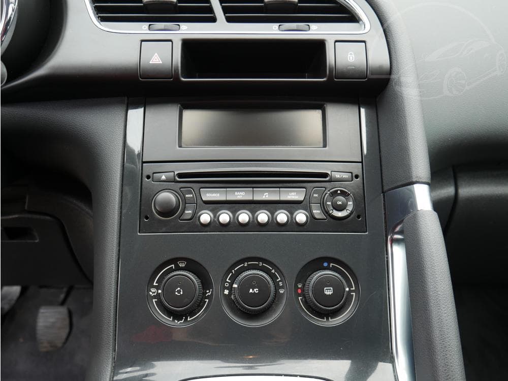 2011 Peugeot 3008 - 13