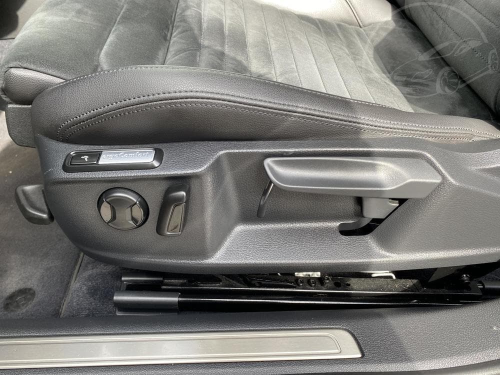 2015 Volkswagen PASSAT - 43