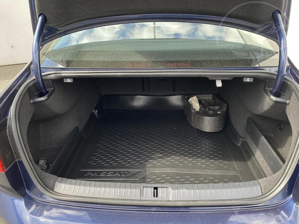 2015 Volkswagen PASSAT - 19
