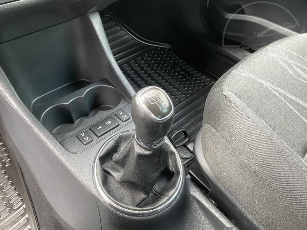 2015 Škoda FABIA - 16