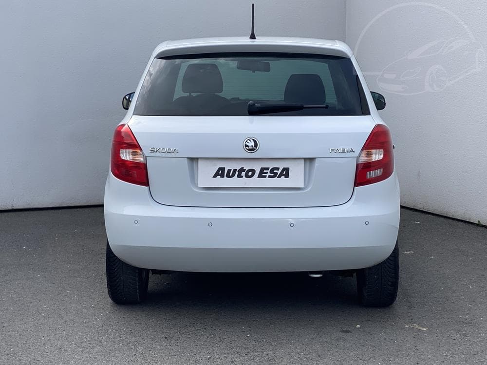 2015 Škoda FABIA - 5