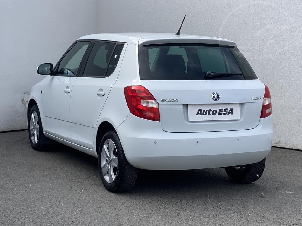2015 Škoda FABIA - 6
