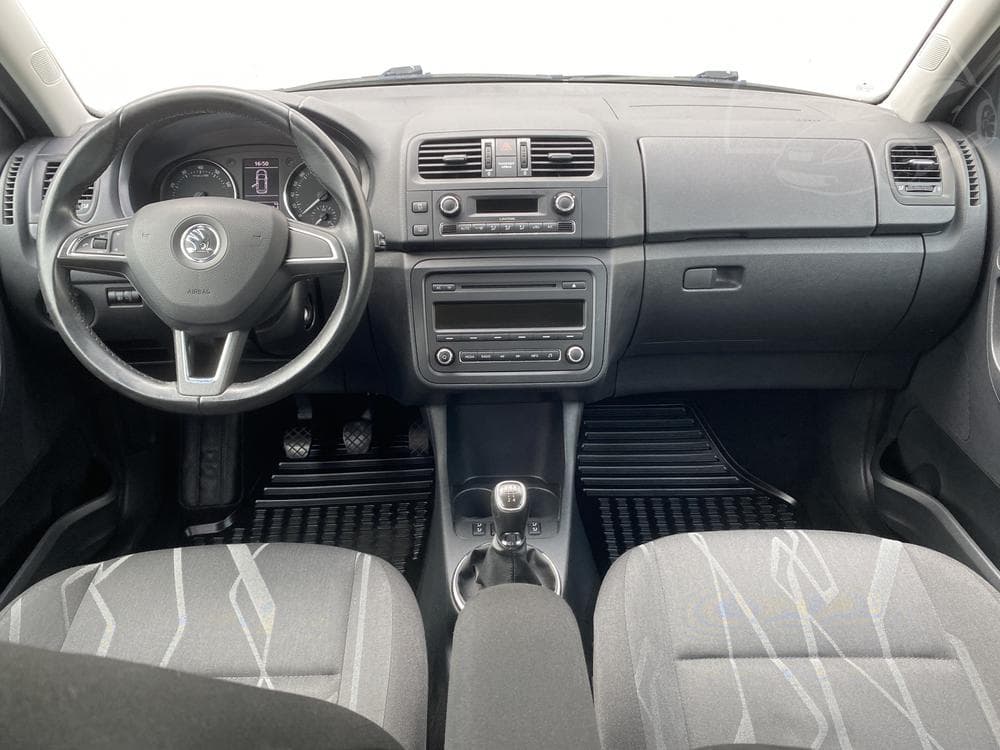 2015 Škoda FABIA - 8