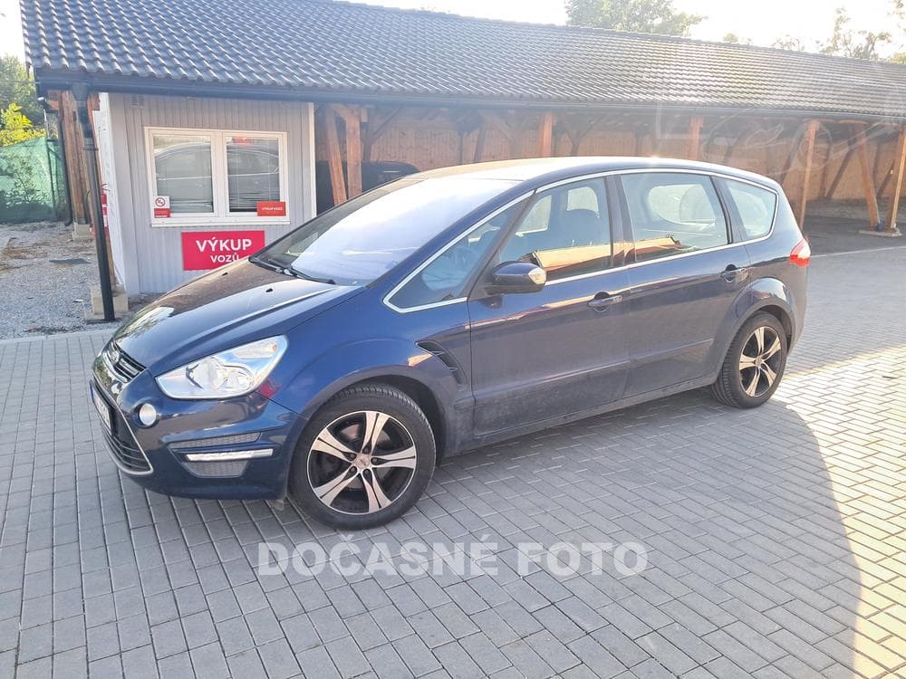 2011 Ford S-MAX
