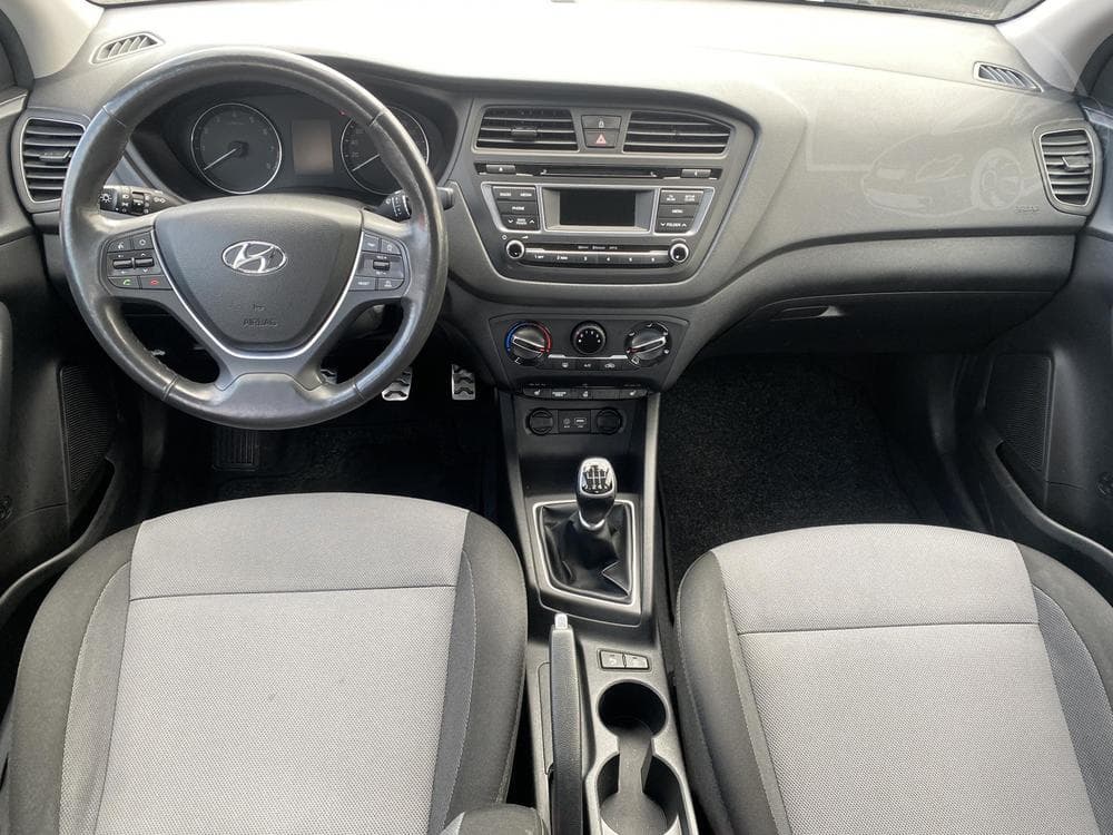 2016 Hyundai i20 - 8