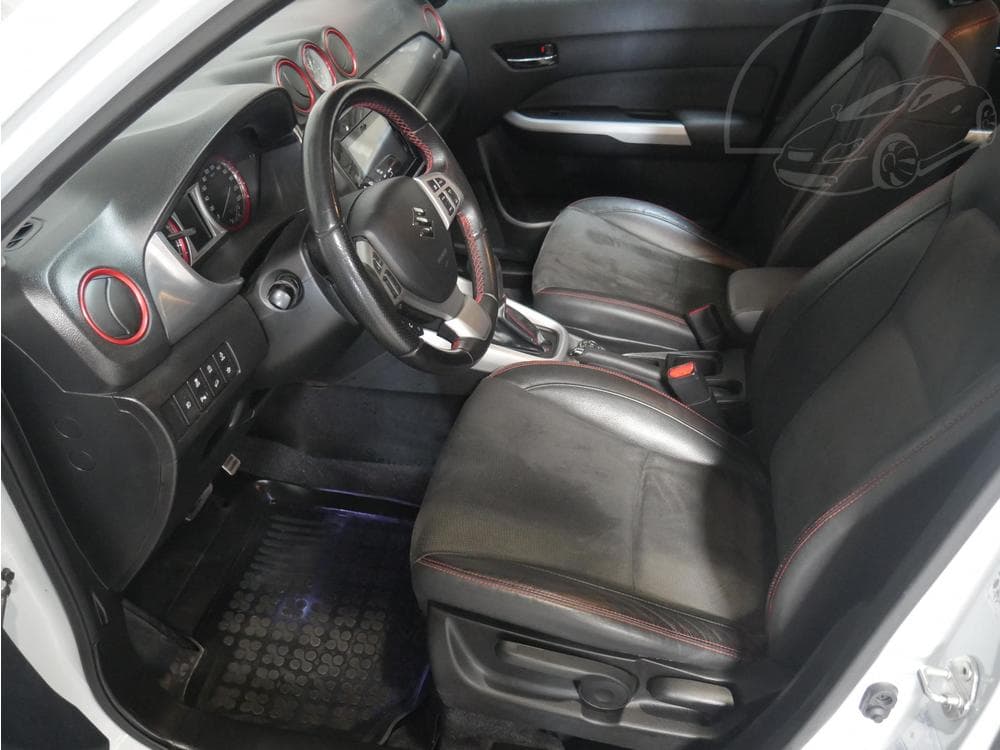 2016 Suzuki Vitara - 9