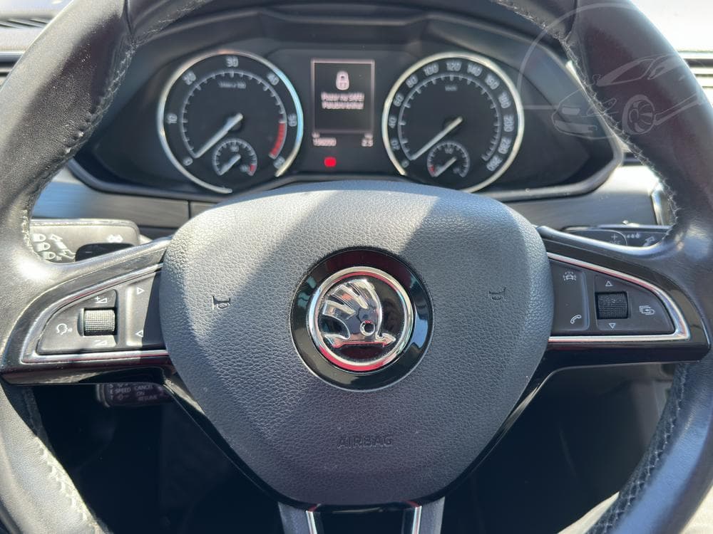 2015 Škoda SUPERB - 15