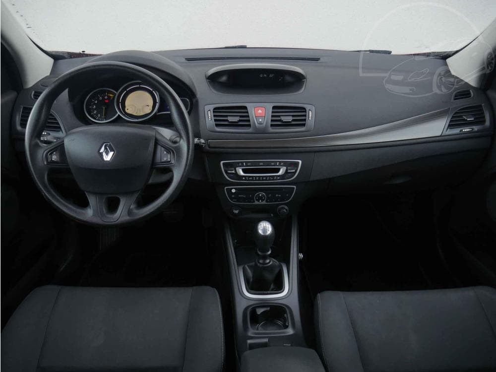 2010 Renault MEGANE - 8