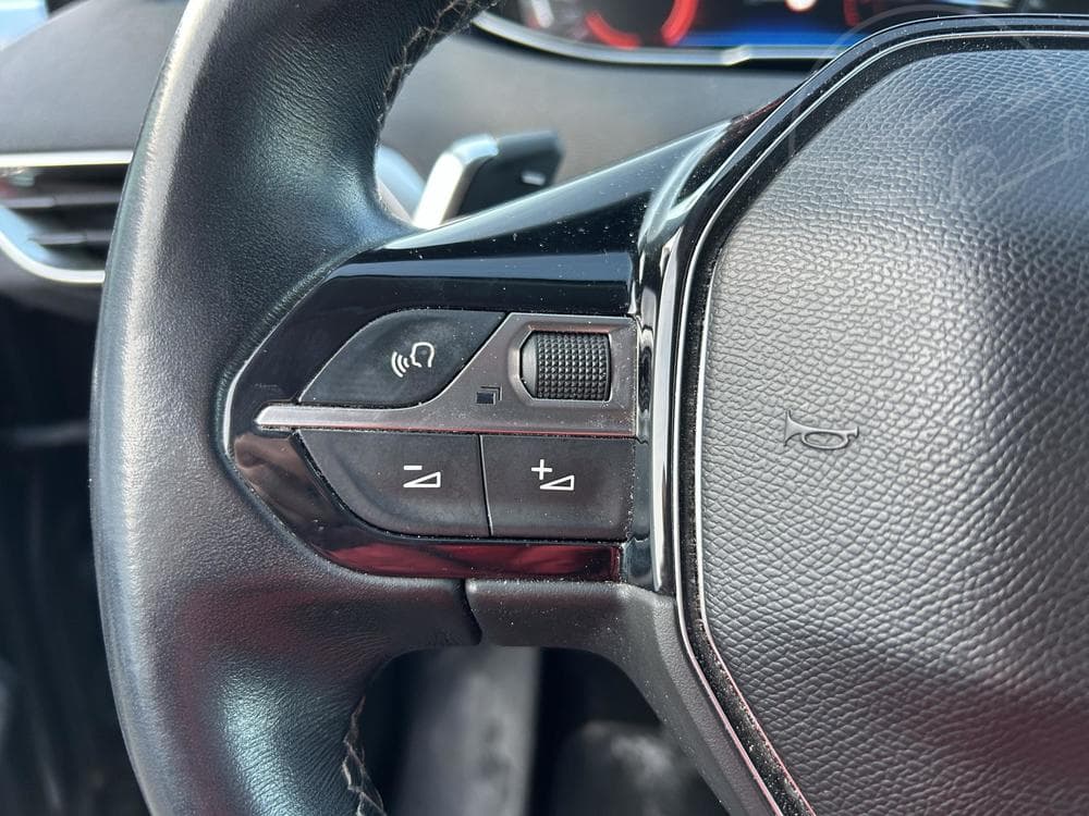 2018 Peugeot 3008 - 17