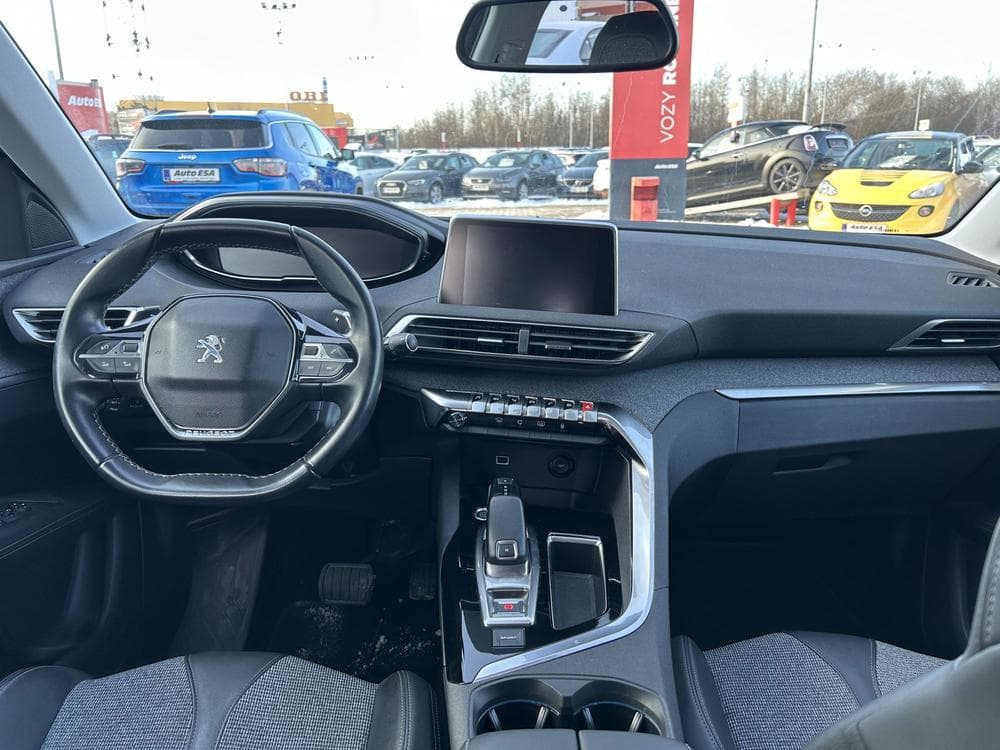 2018 Peugeot 3008 - 8