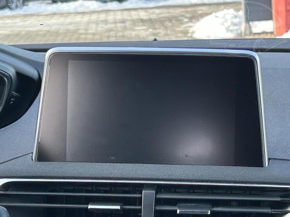 2018 Peugeot 3008 - 9