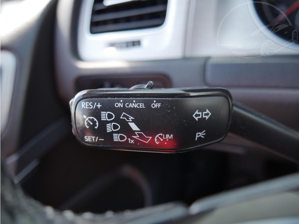 2014 Volkswagen GOLF - 23