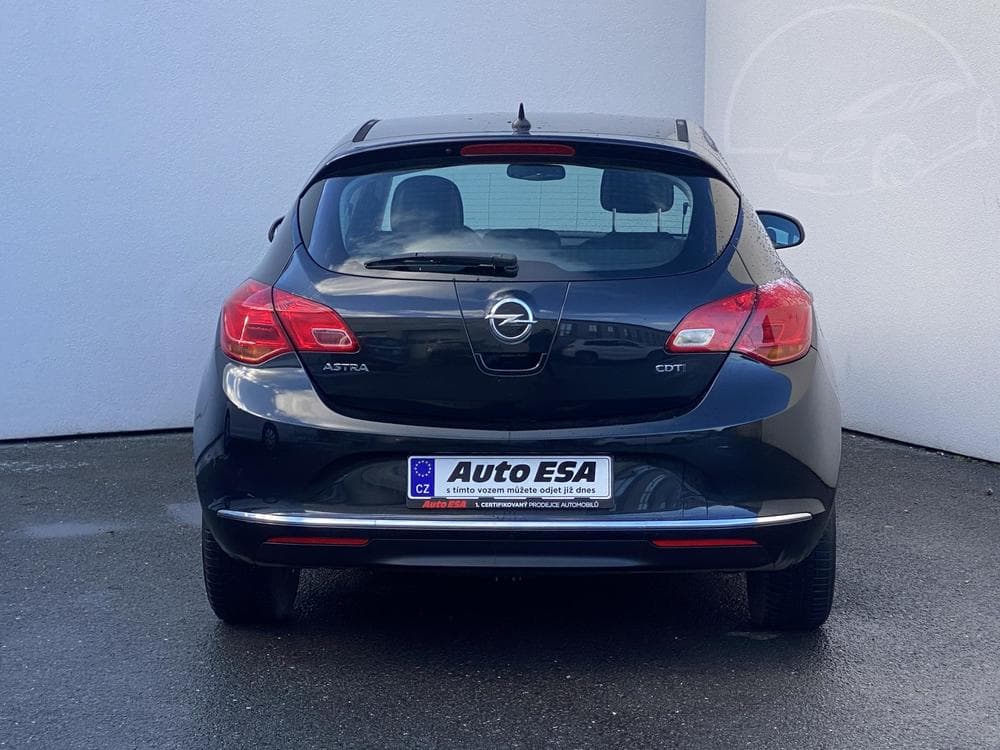 2014 Opel ASTRA - 5