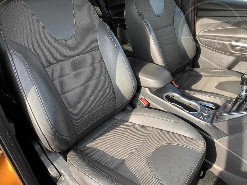 2015 Ford KUGA - 34