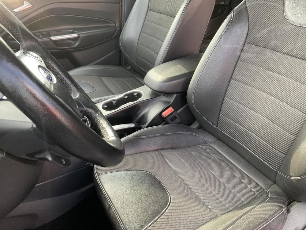 2015 Ford KUGA - 25