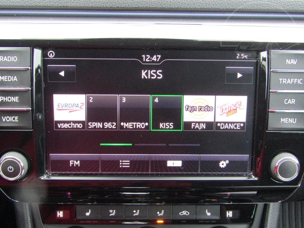 2016 Škoda SUPERB - 13