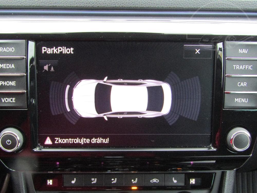 2016 Škoda SUPERB - 15