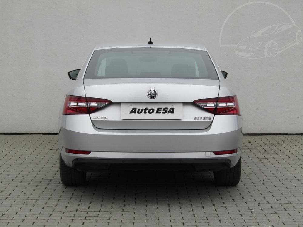 2016 Škoda SUPERB - 5