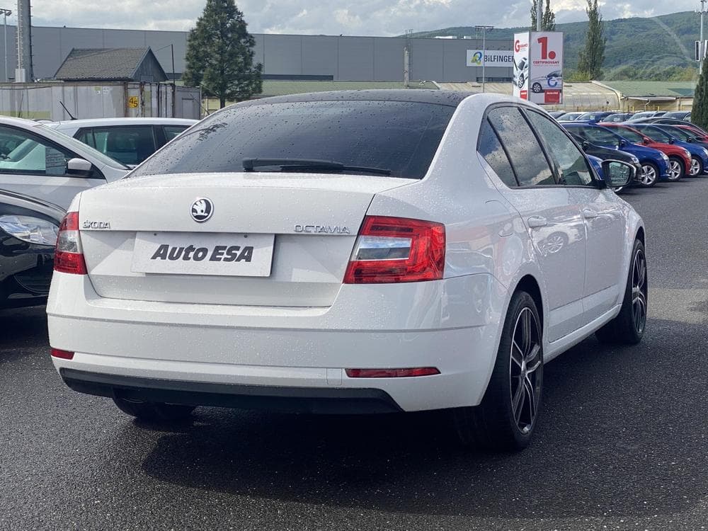 2018 Škoda OCTAVIA - 10
