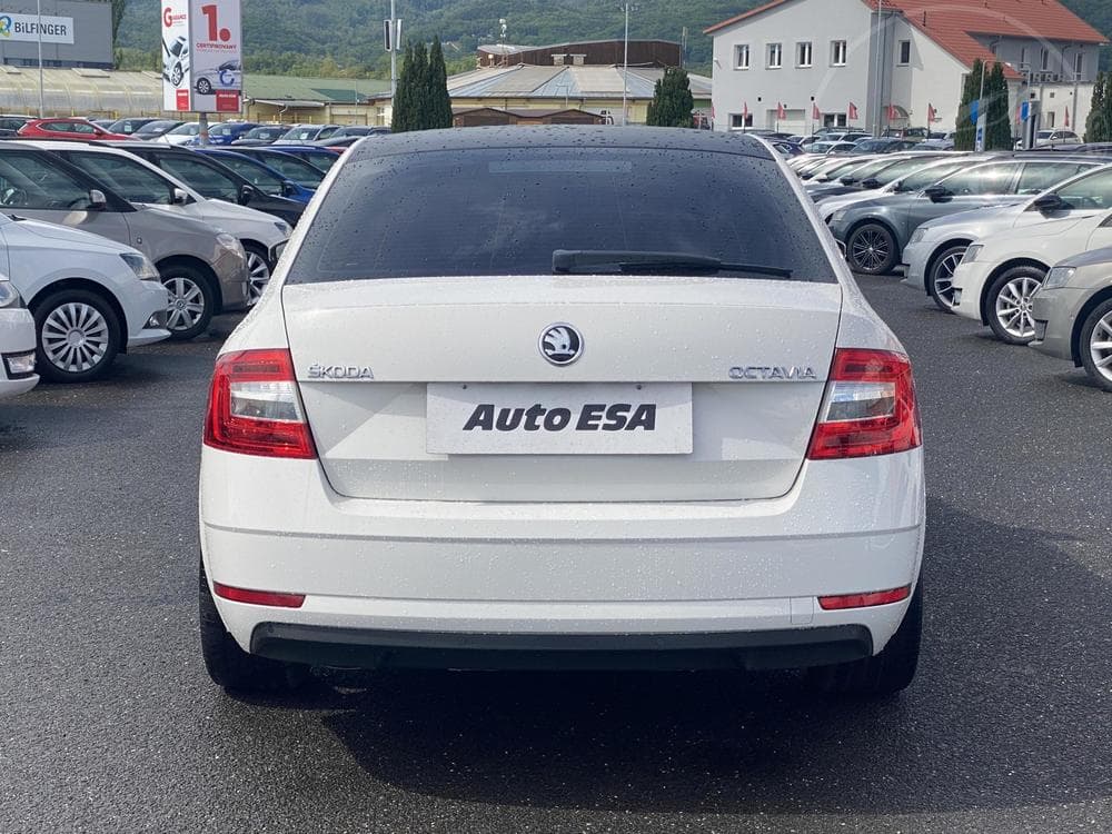 2018 Škoda OCTAVIA - 13