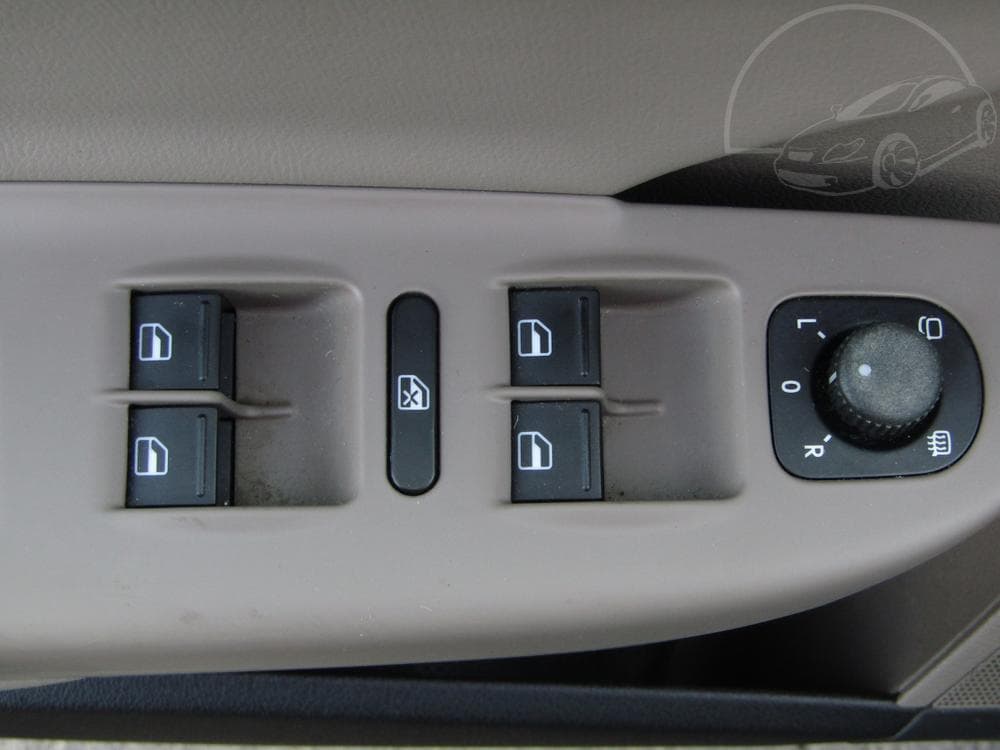 2009 Volkswagen PASSAT - 31