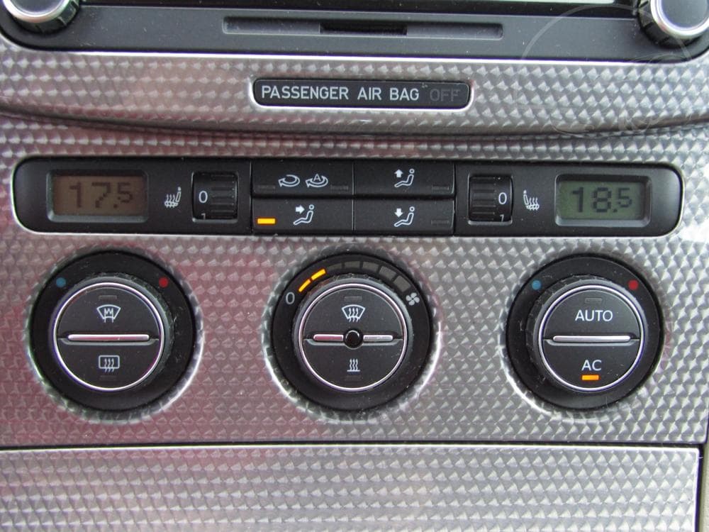2009 Volkswagen PASSAT - 49