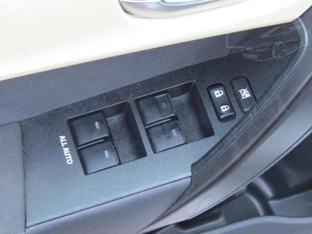 2016 Toyota COROLLA - 31
