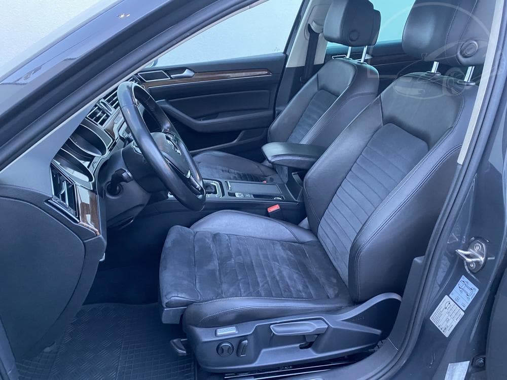 2015 Volkswagen PASSAT - 17