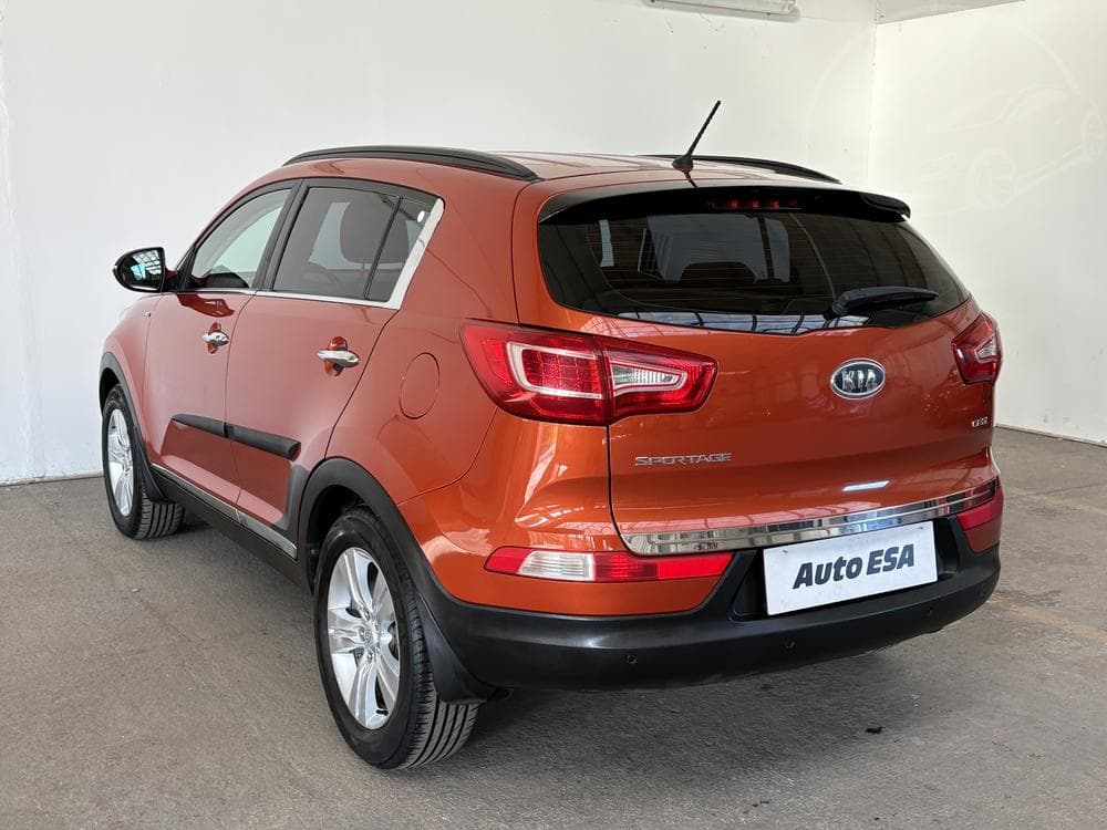 2011 Kia SPORTAGE - 11