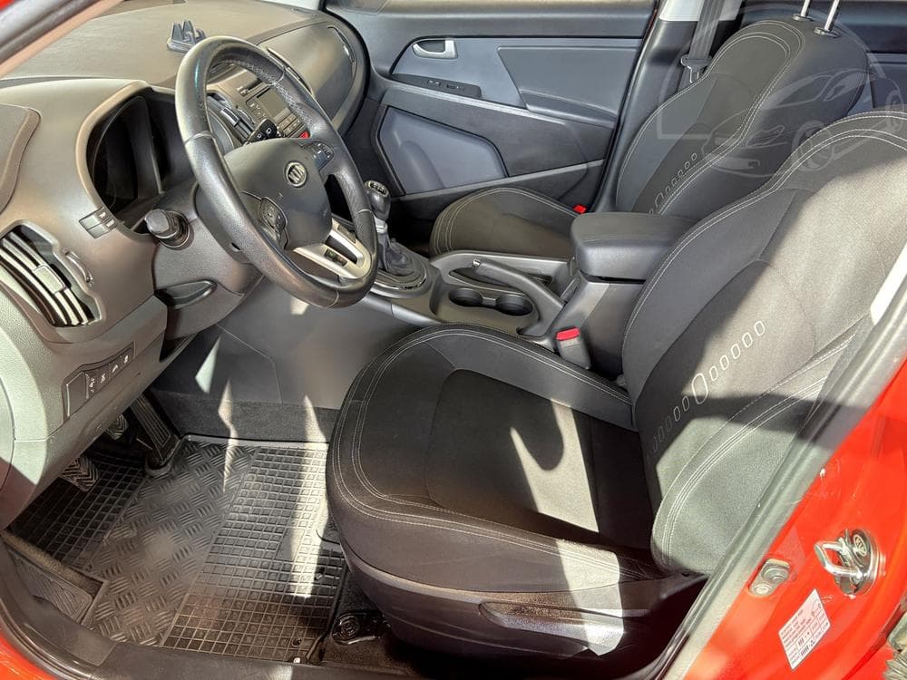 2011 Kia SPORTAGE - 17