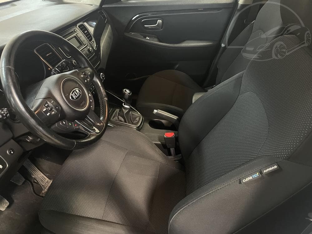 2016 Kia CARENS - 9