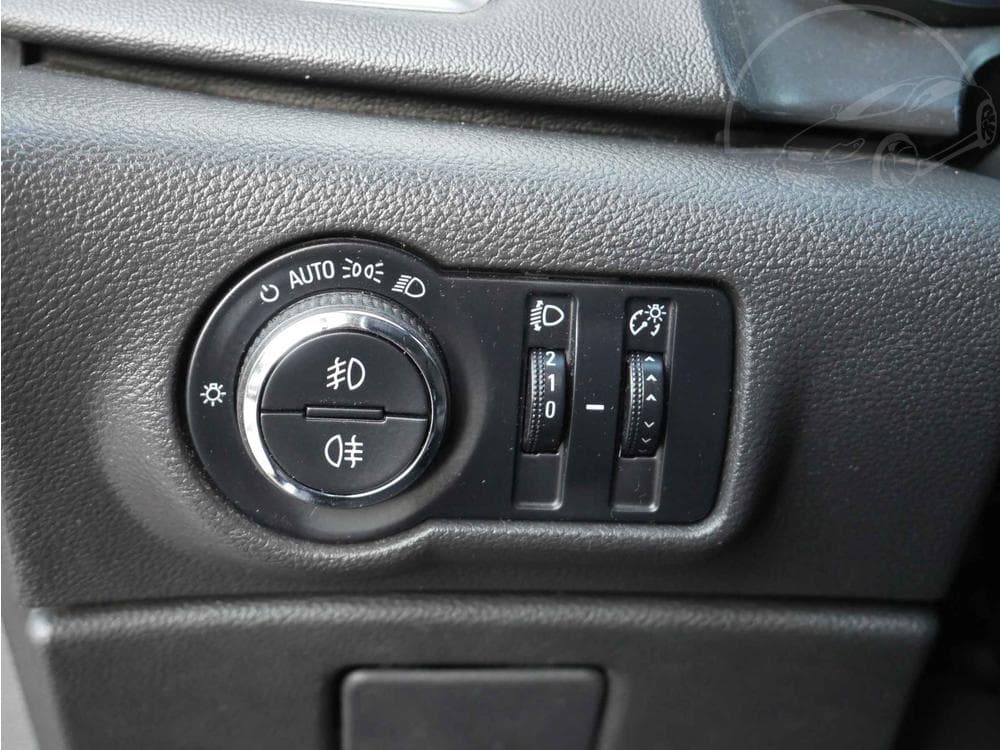 2012 Opel ASTRA - 16