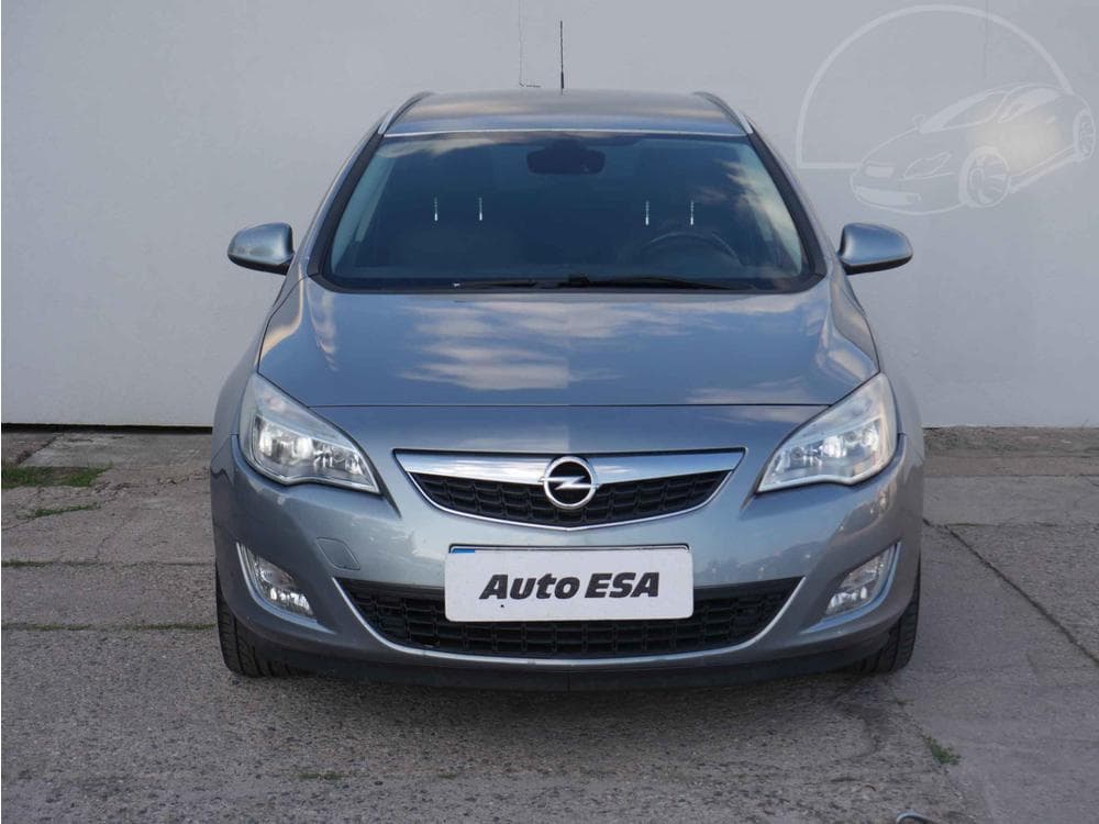 2012 Opel ASTRA - 2