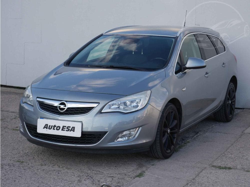 2012 Opel ASTRA - 3