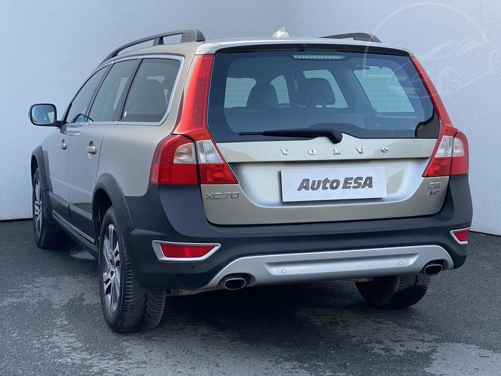 2012 Volvo Xc70 - 11