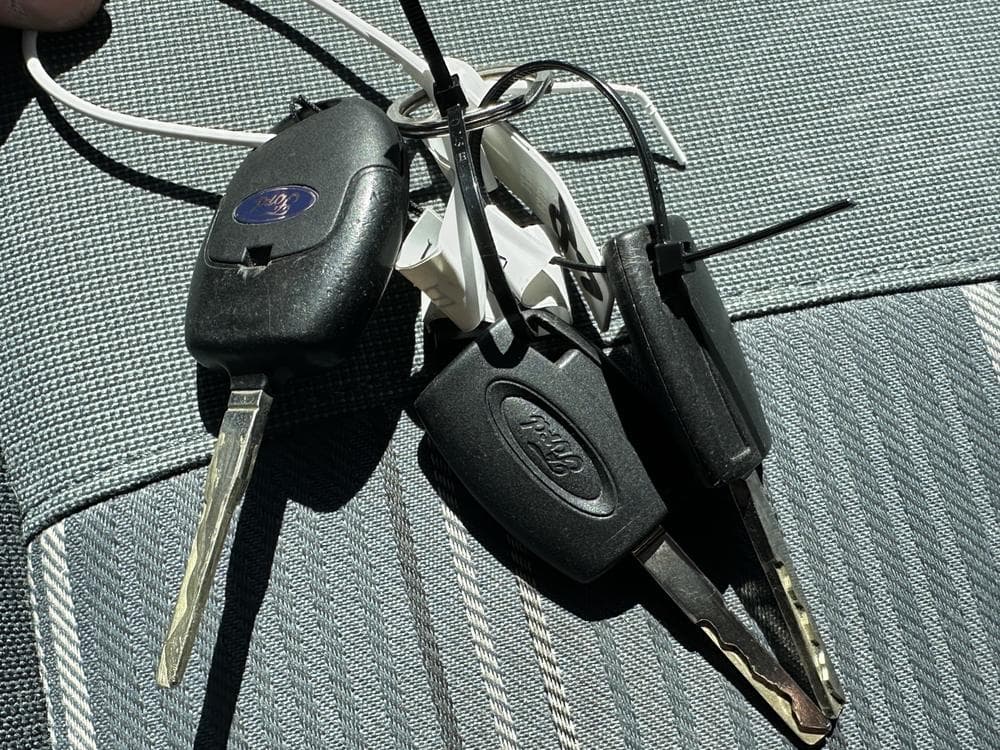 2010 Ford FIESTA - 49