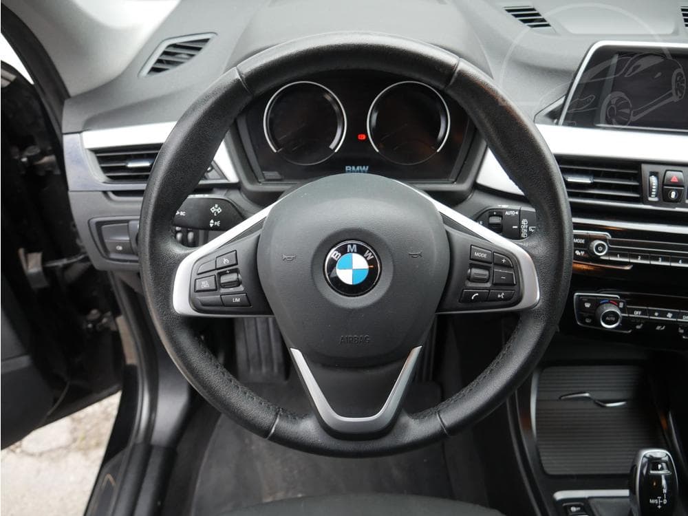 2020 BMW X1 - 29