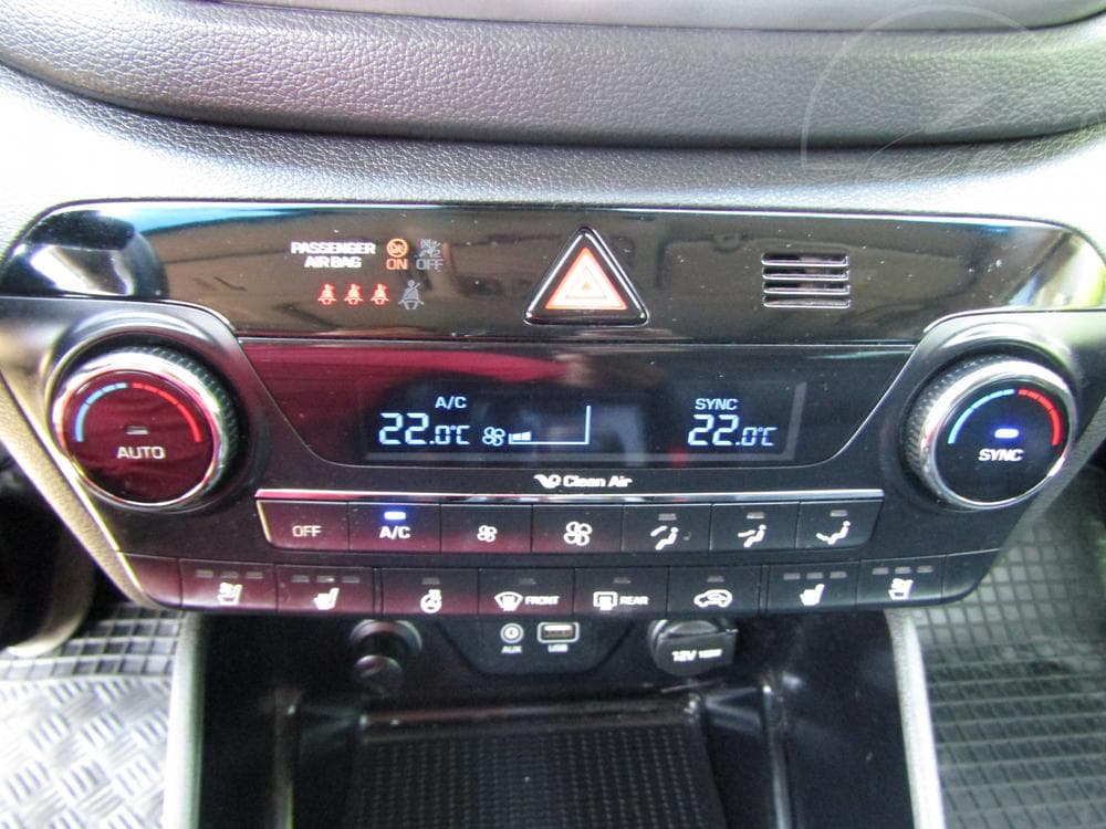2016 Hyundai TUCSON - 18